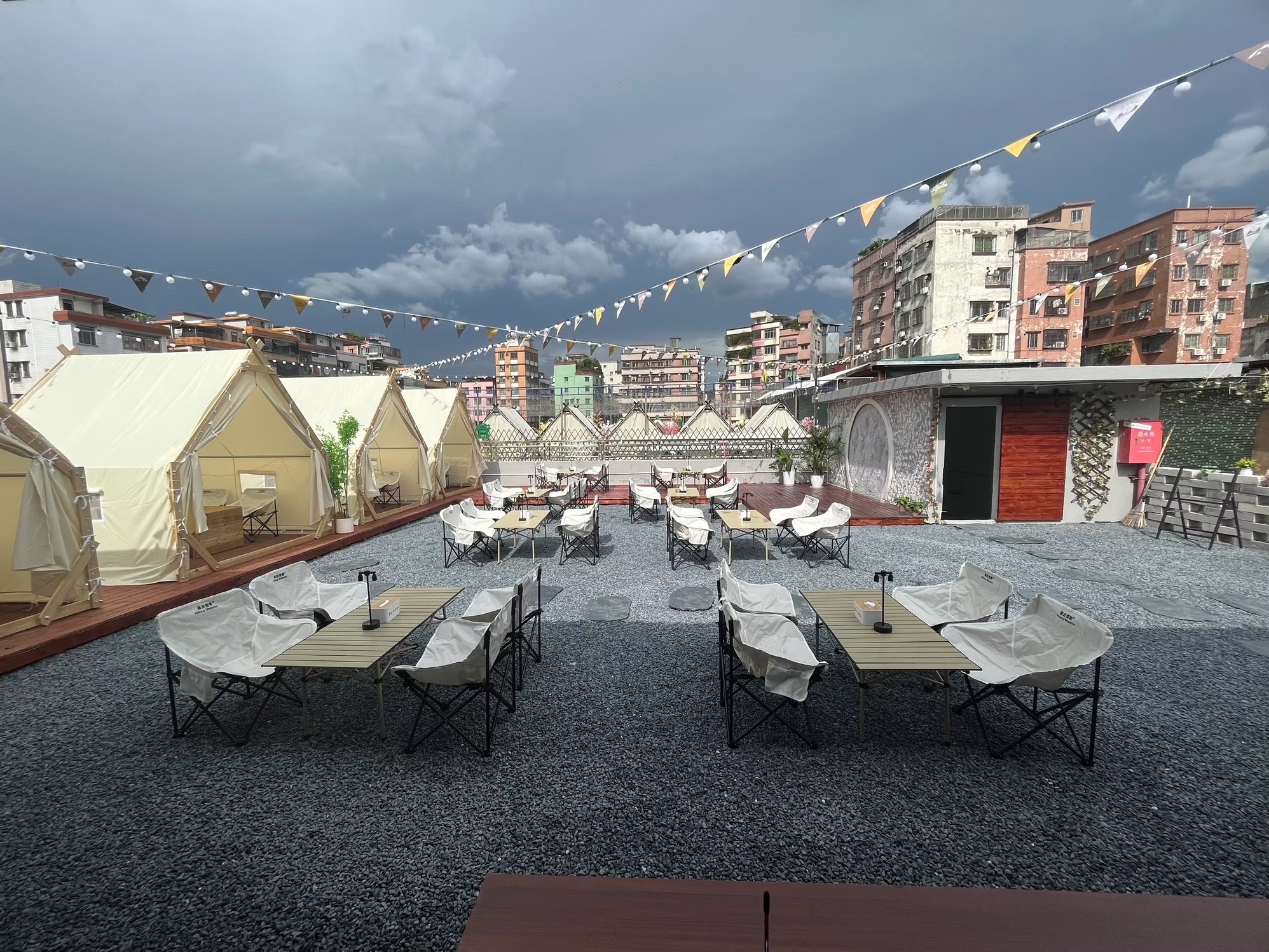 场地封面-野奢露营基地