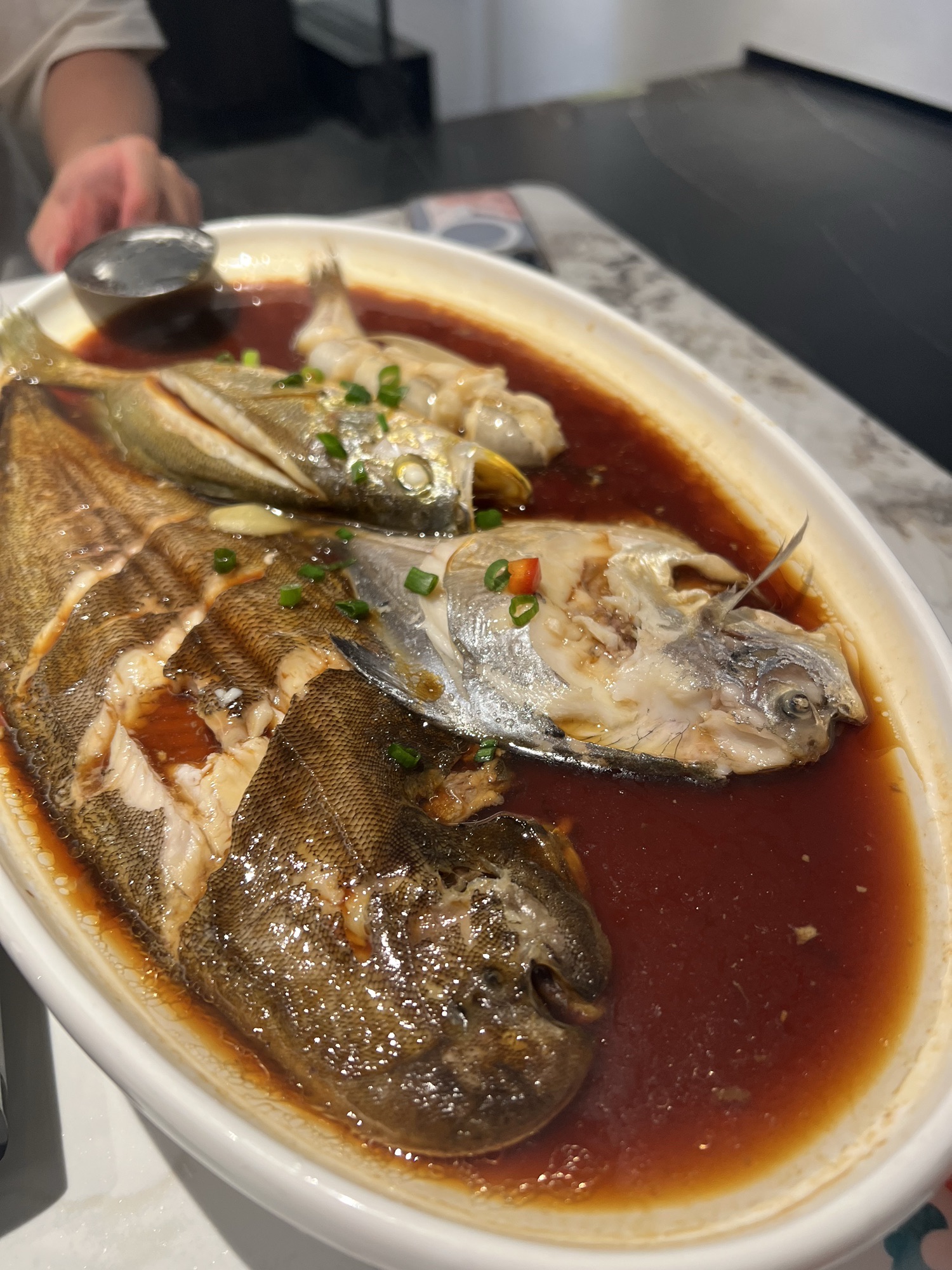 甬味餐厅·专注海鲜26年(天一二店)