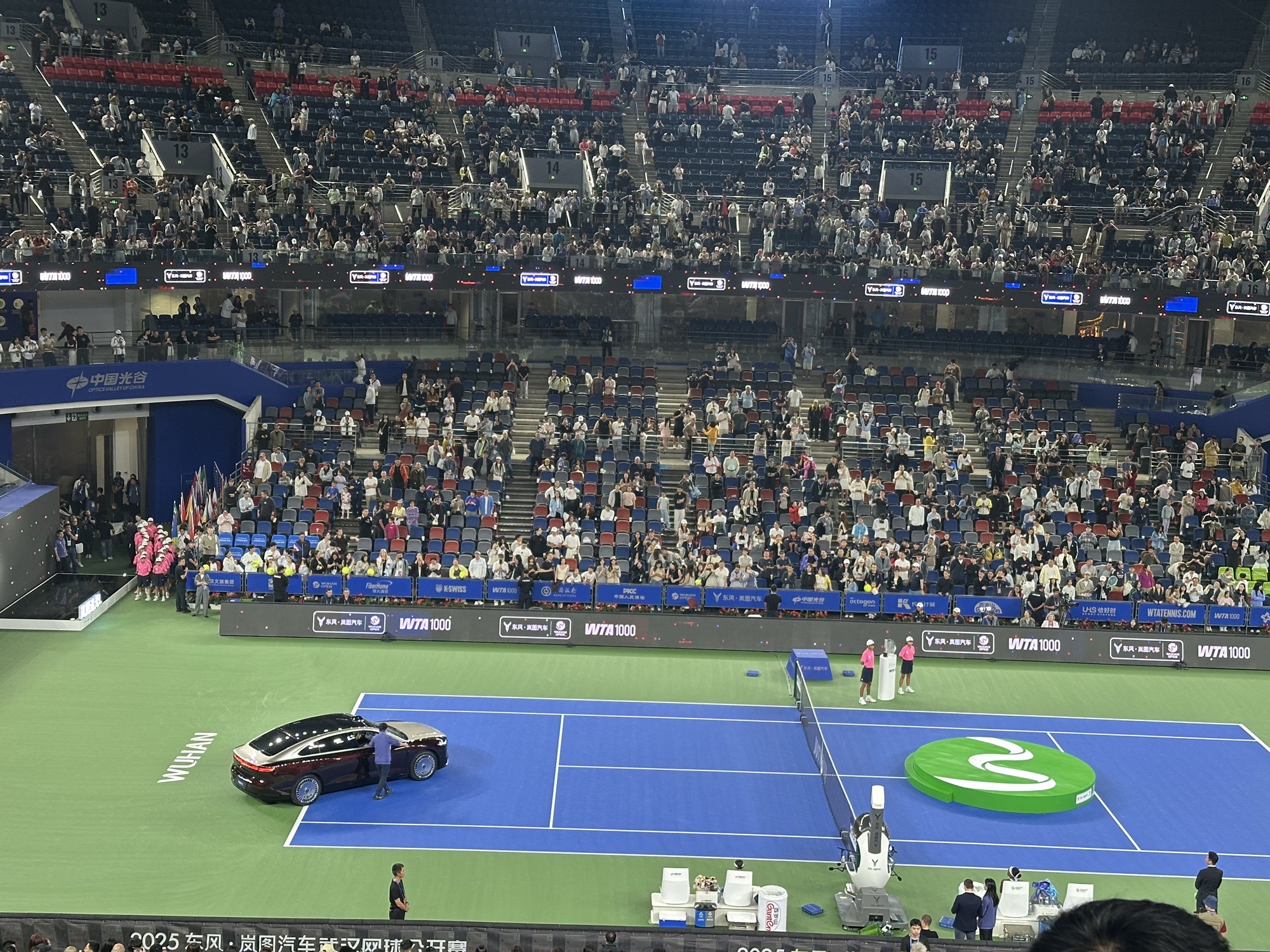 场地封面-光谷网球中心中心球场