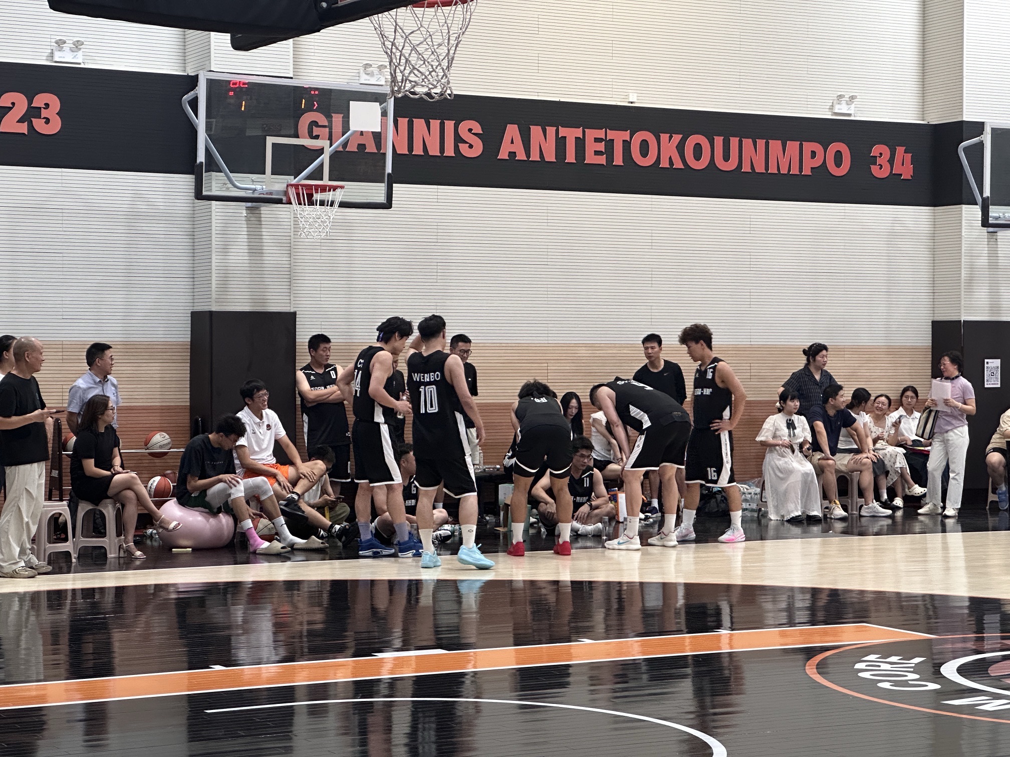 场地封面-方向盘篮球运动中心