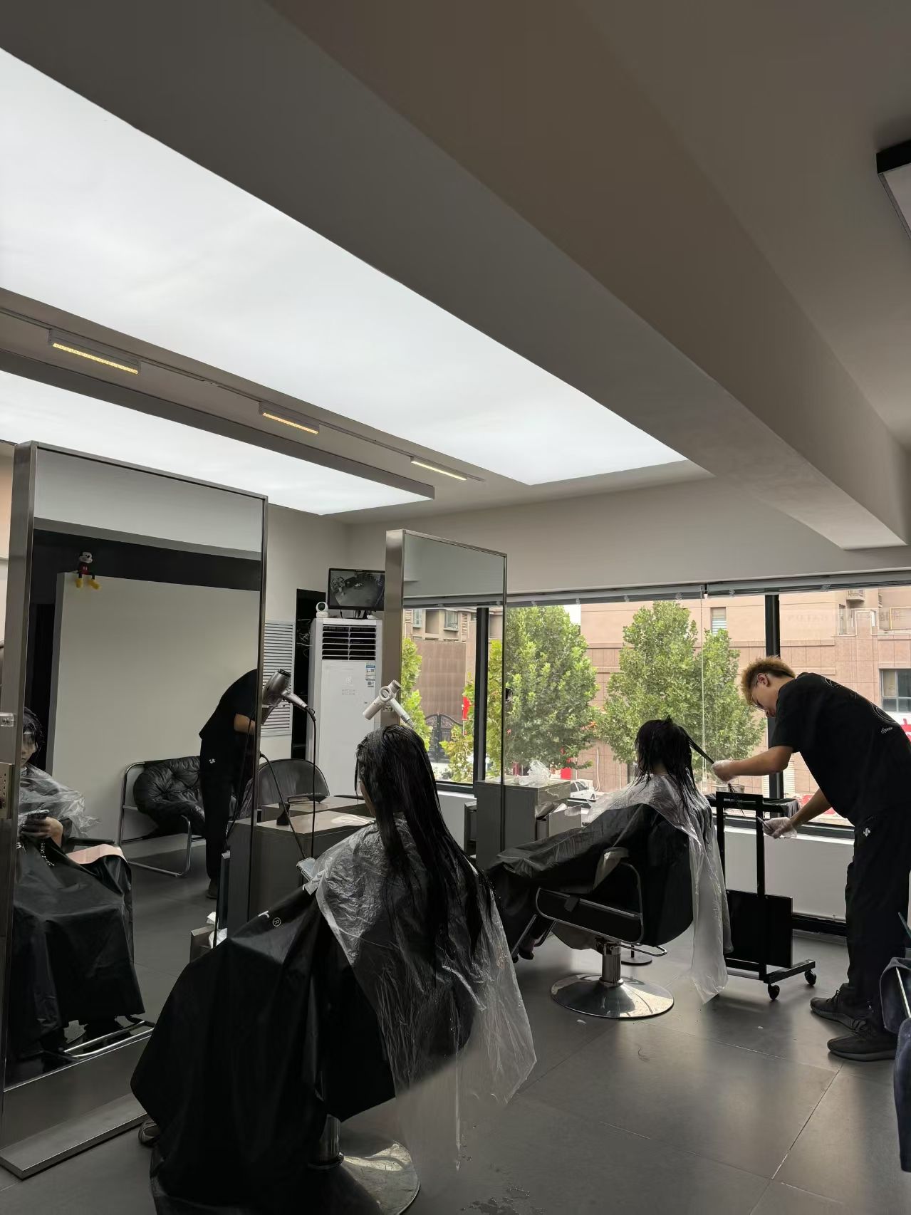沐恩发型设计工作室(状元路店)
