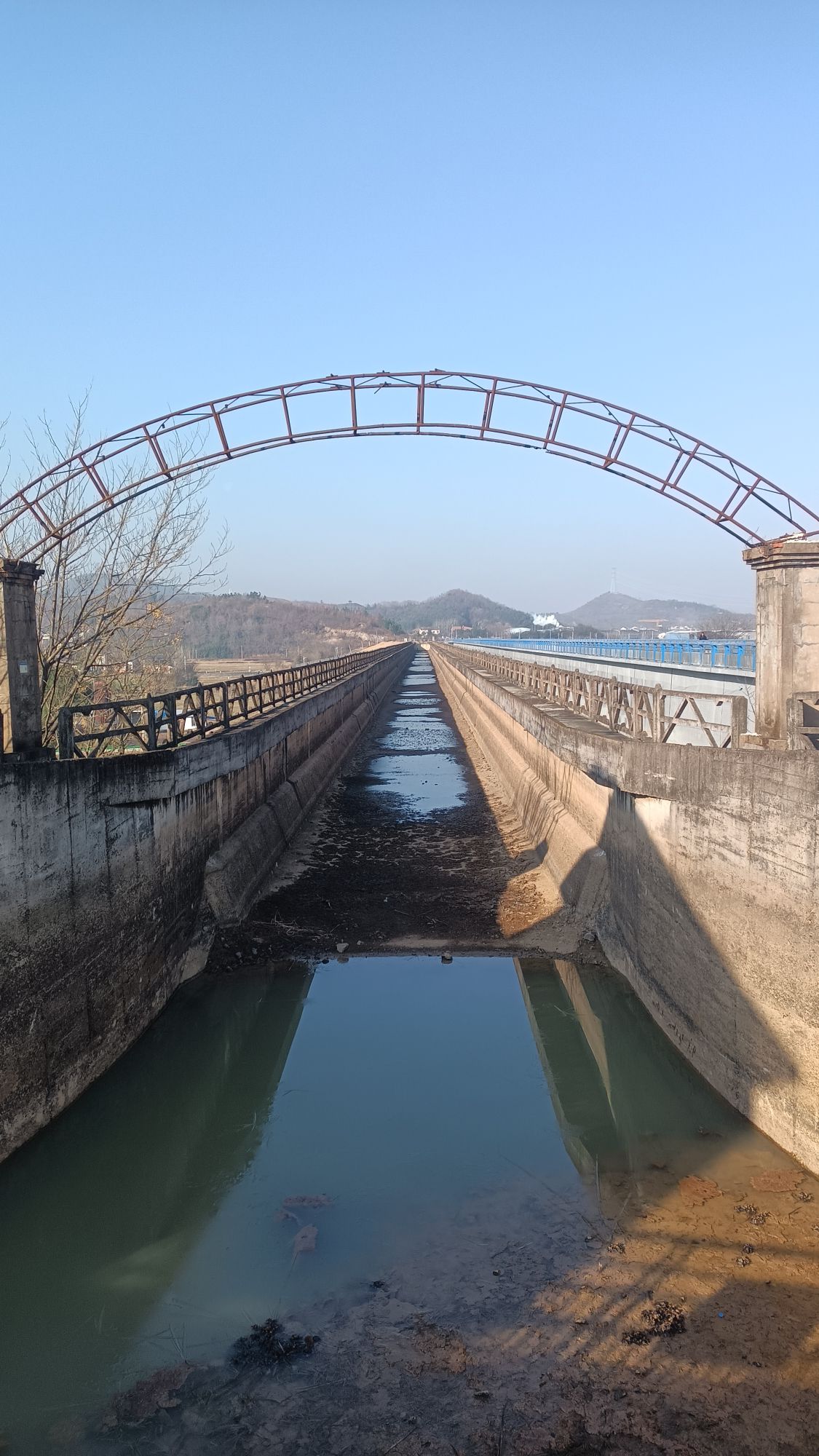 余家河渡槽旅行图片