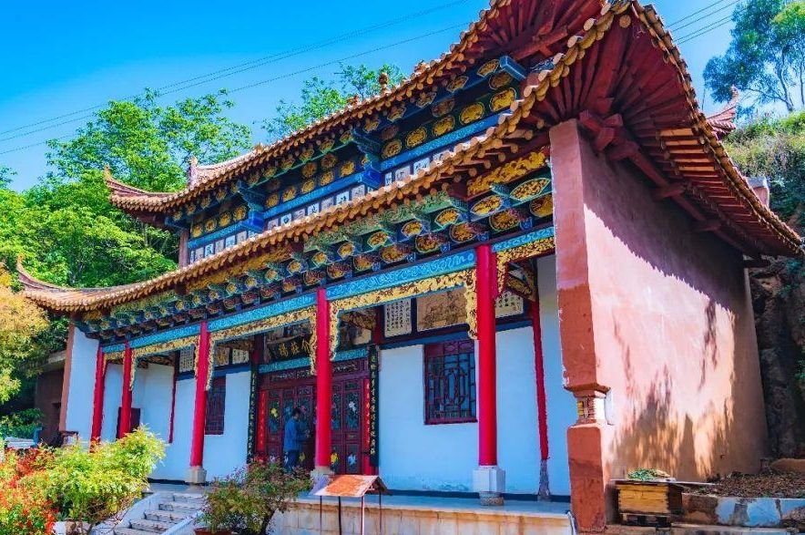 弥勒杨绳武祠实景照片