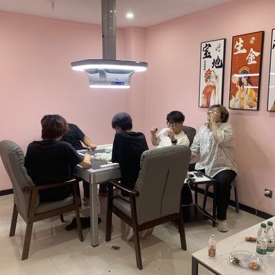 闲云居棋牌室内部环境