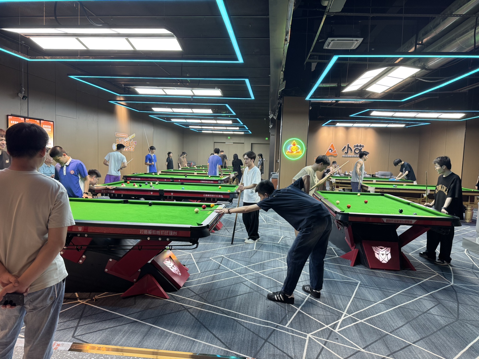 场地封面-小艾24h自助台球(中洲湾店)