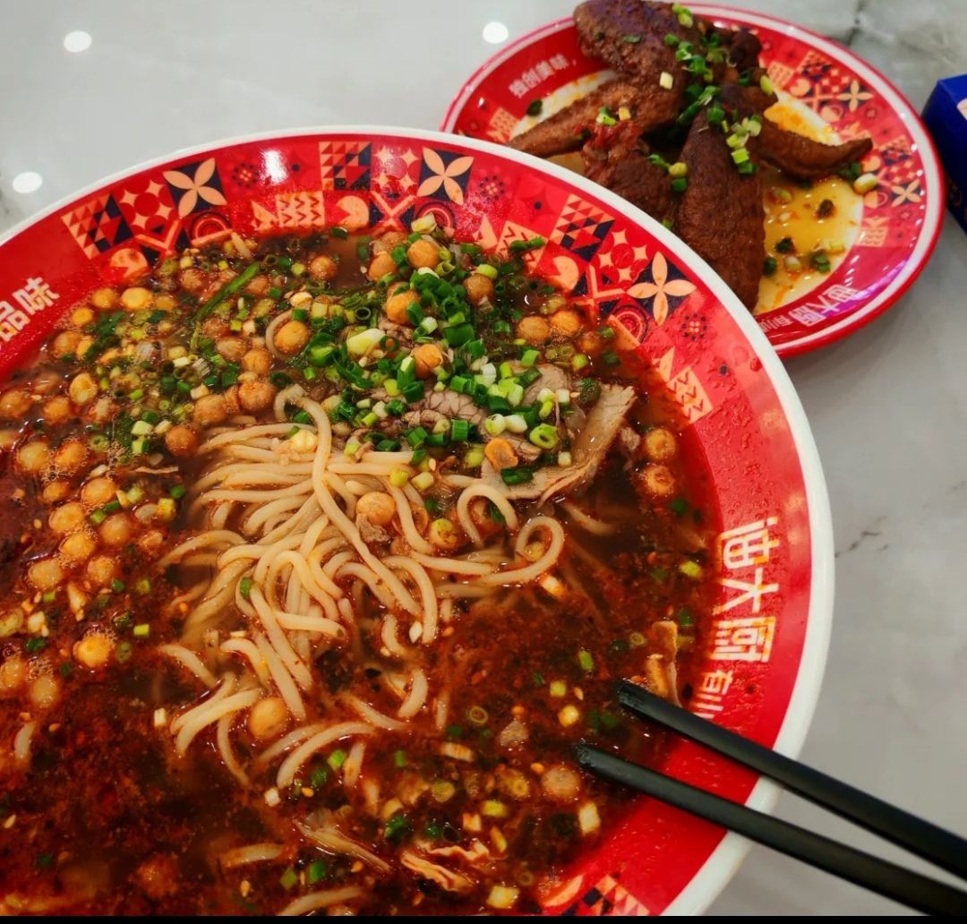 迪大厨有小面喀什文化路店