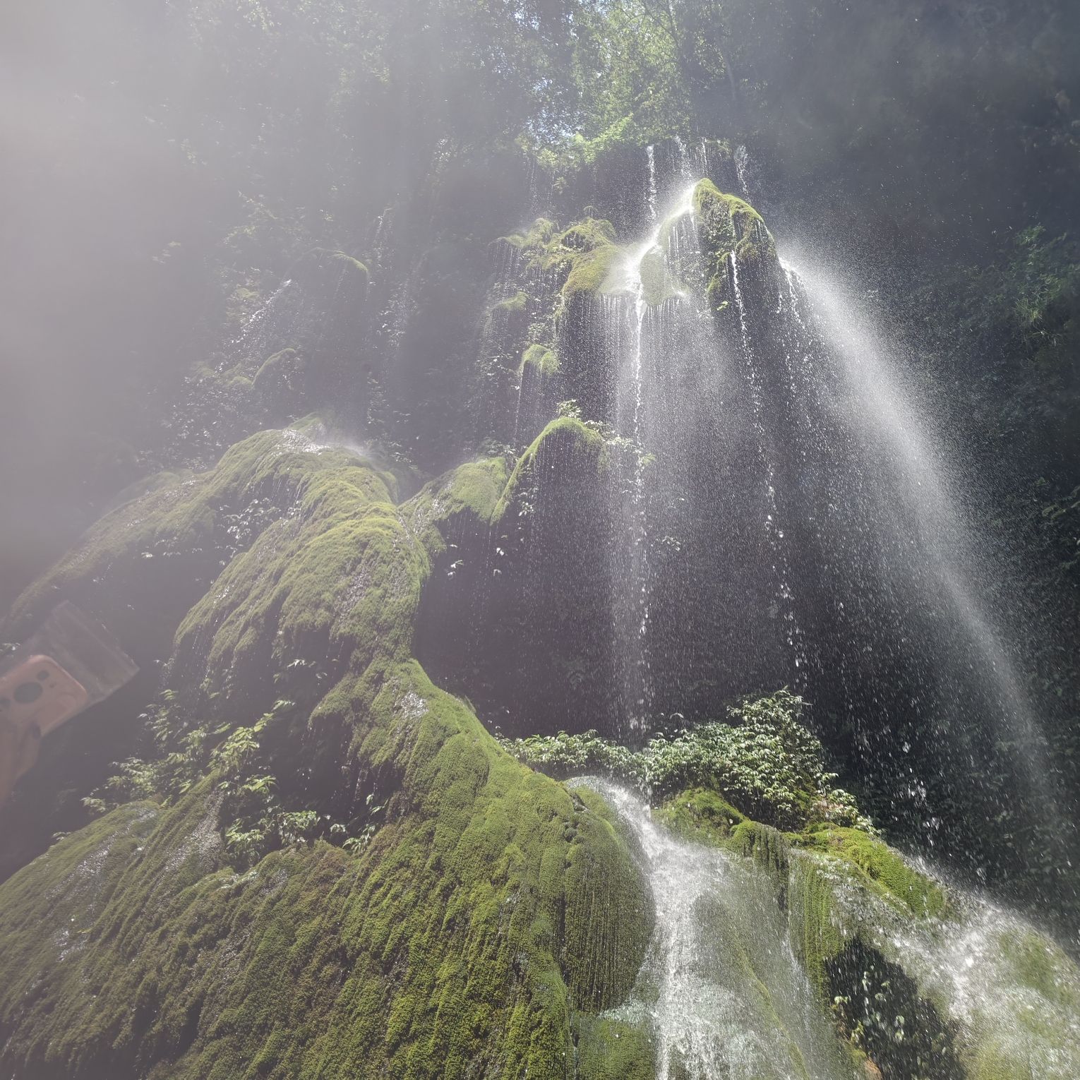 凤冈万佛峡谷蚂蝗沟景区