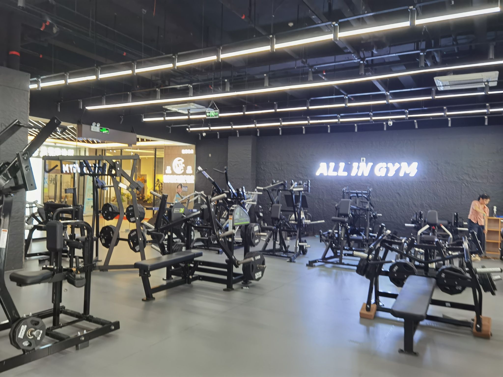 场地封面-全力以赴健身all in gym