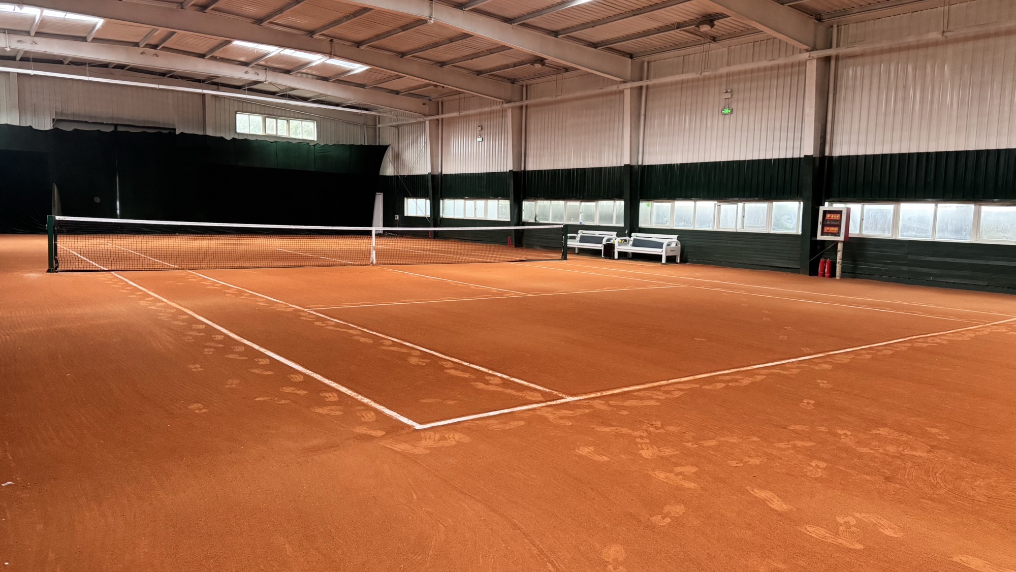 场地封面-未来壹号红土网球运动中心(旧宫店)