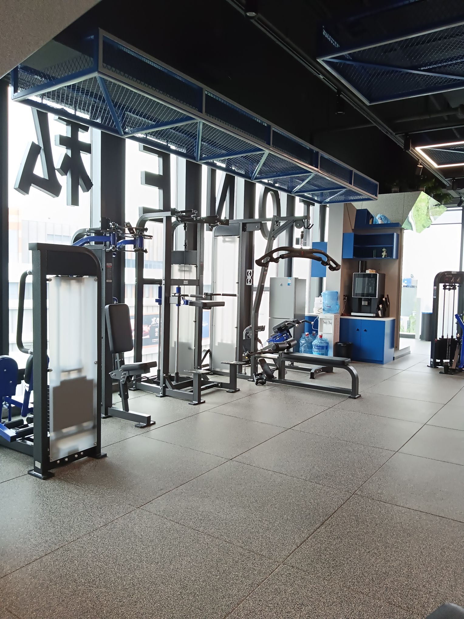 场地封面-T.ONE私教健身工作室(南翔印象城精品店)