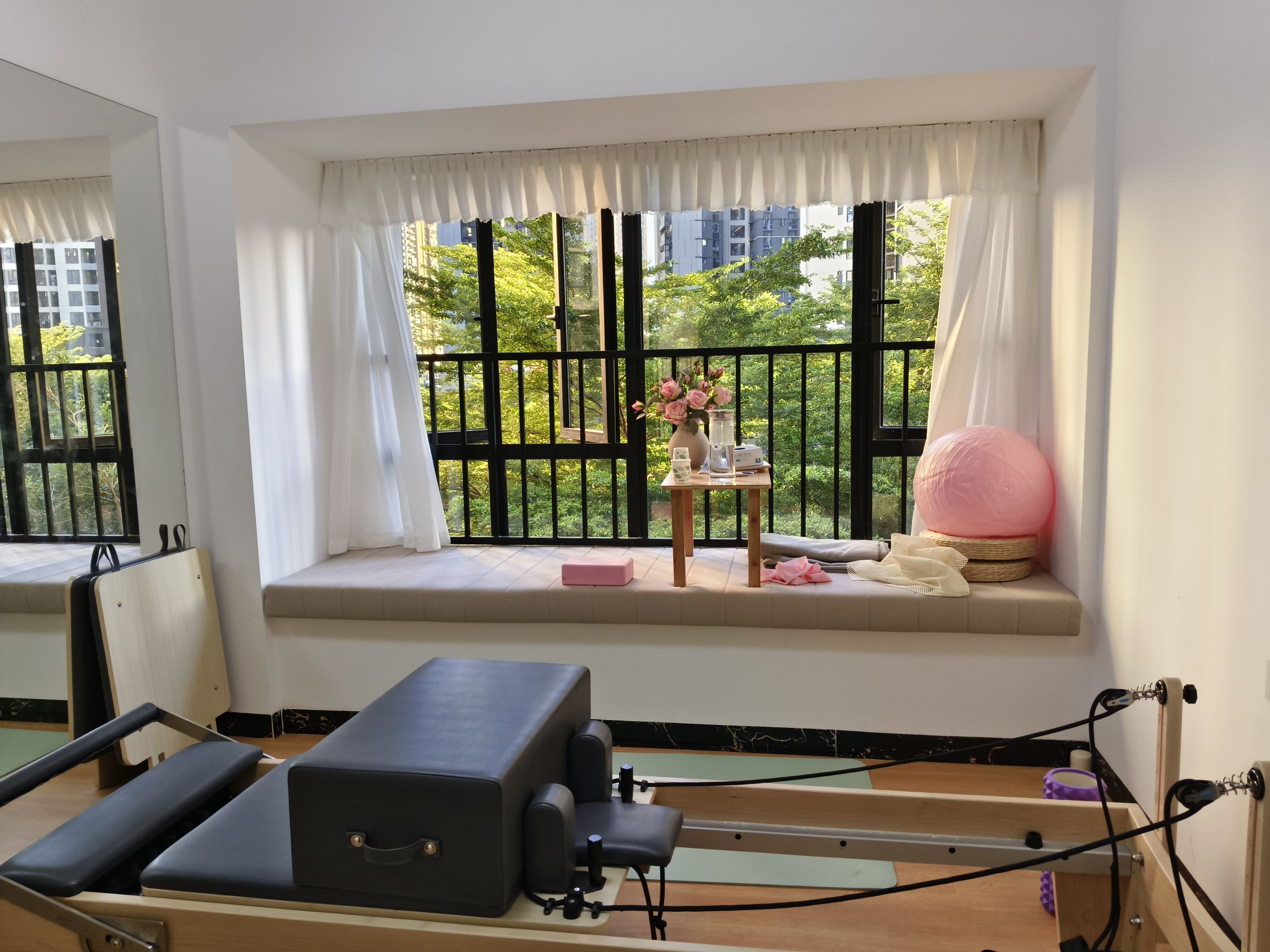 场地封面-舒洋·德欣瑜伽普拉提