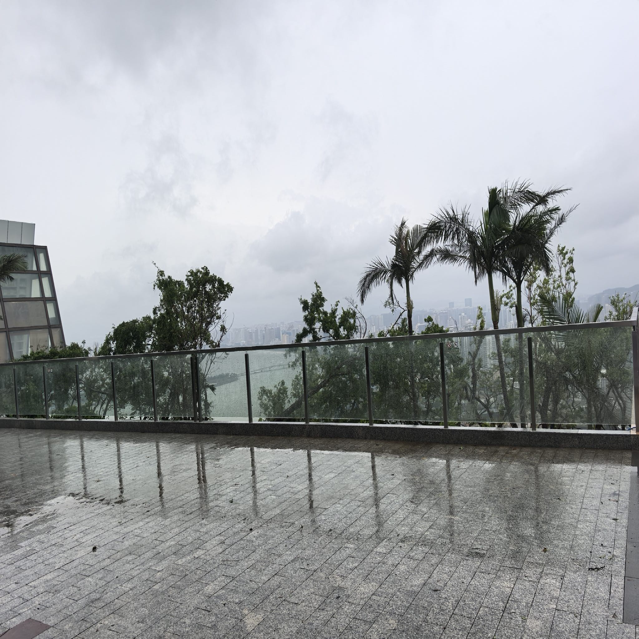 鹿回头景观悬索吊桥