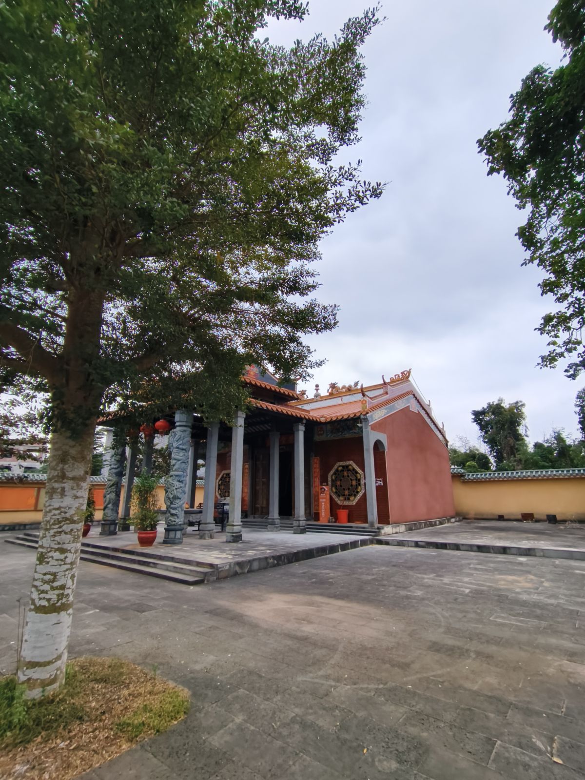 荣堂公庙