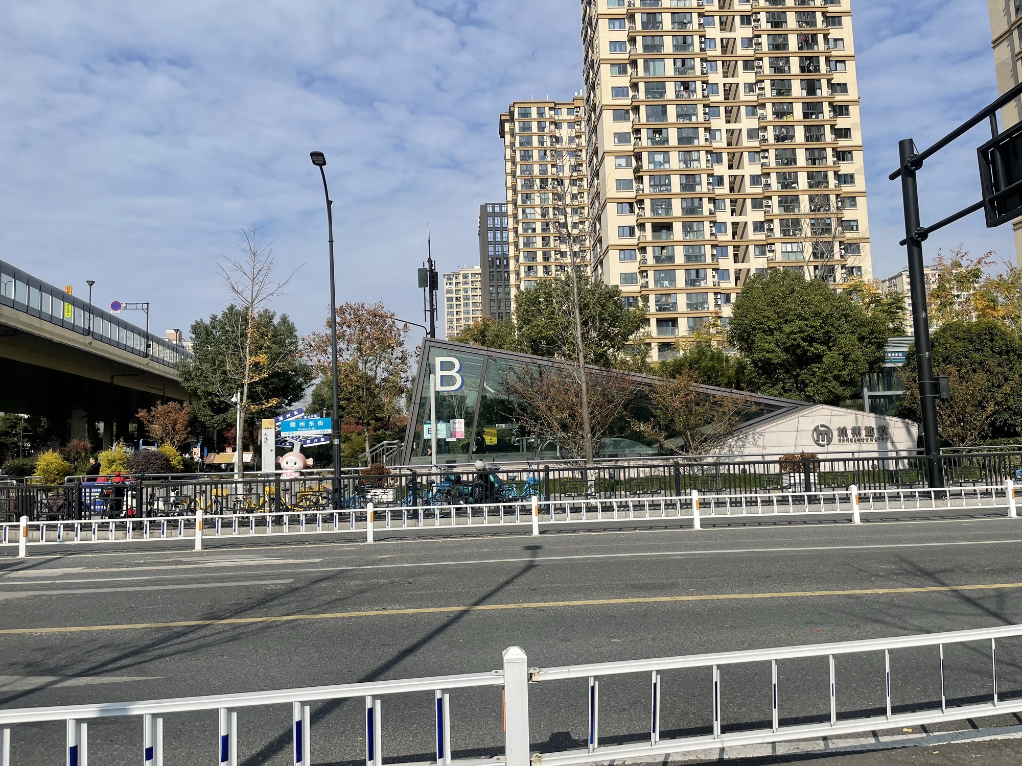 拱宸桥东地铁站B口 - 杭州市拱墅区 - 交通设施服务;地铁站;出入口 | 地址营业时间 | 高德地图