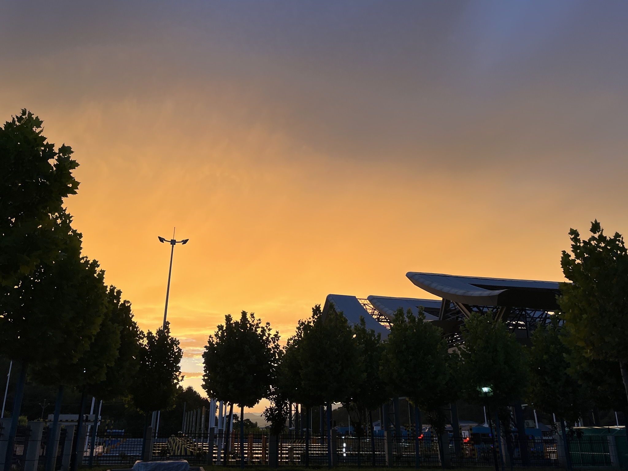 龙峪湾收费站(S88郑栾高速出口)