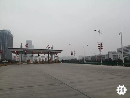 丈八收费站(G3002西安绕城高速入口)