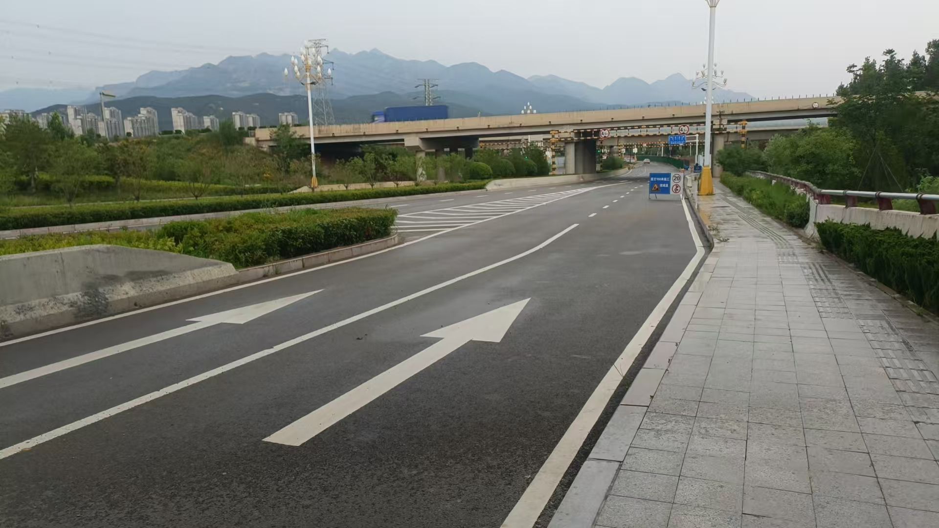 泰安北收费站(G3京台高速出口)