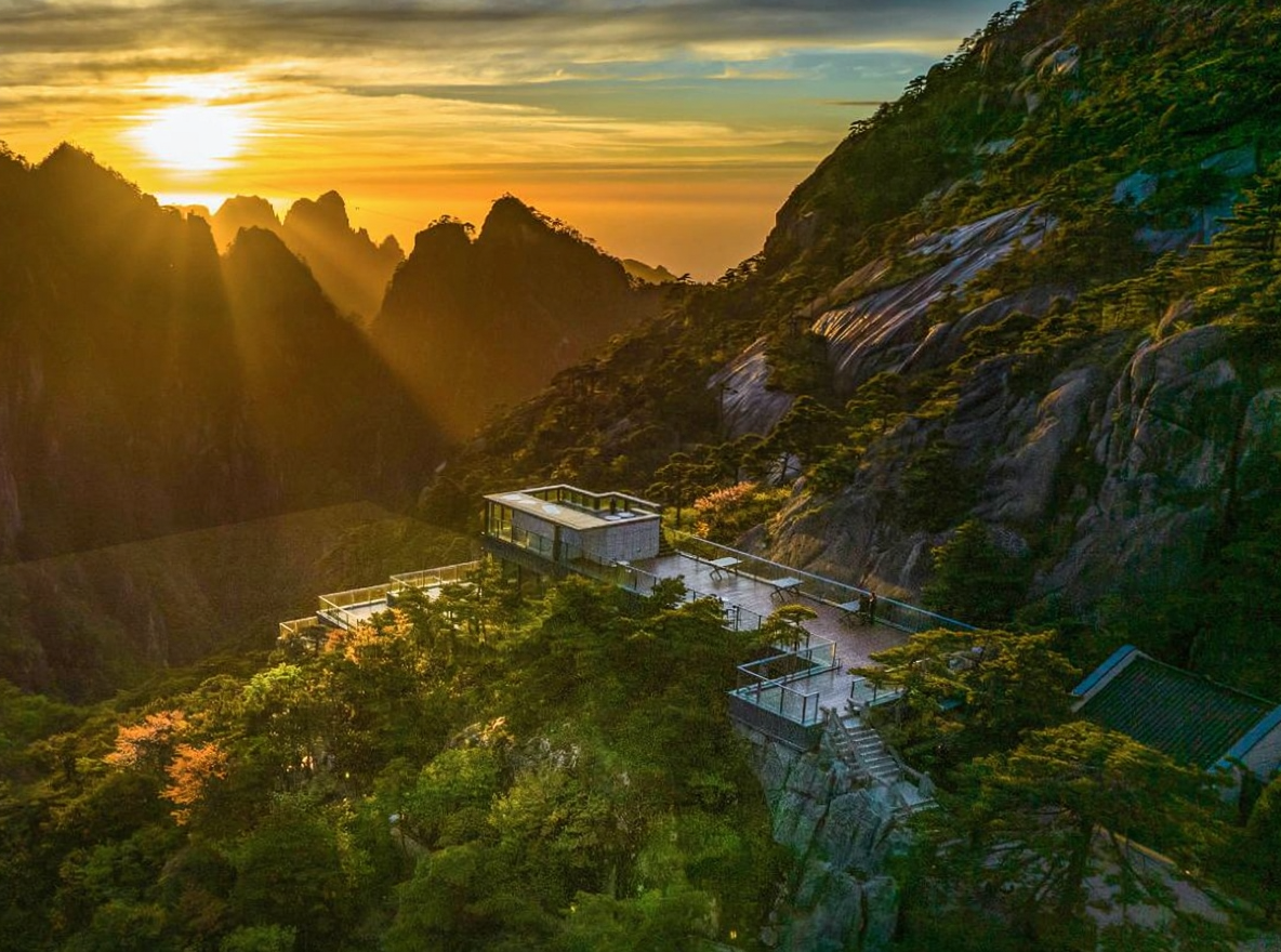 雲亼·狮林崖舍