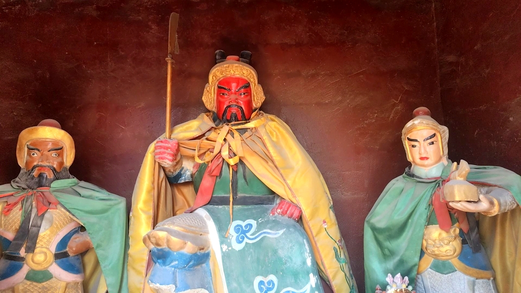 芒山老奶奶庙