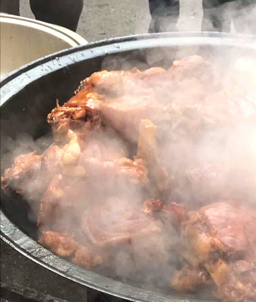 潘记肘子(世隆小区店)