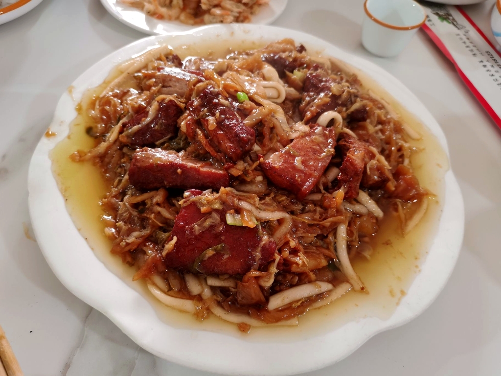 孙强烩菜(萨包线店)