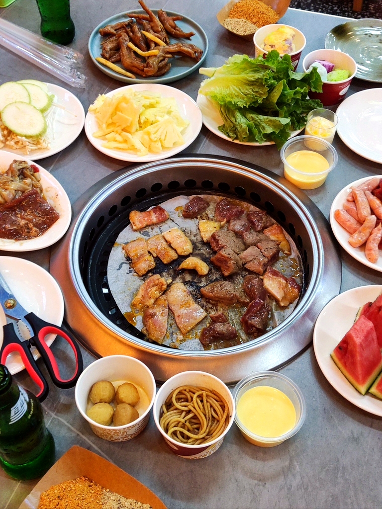 蔡饱饱自肋烤肉