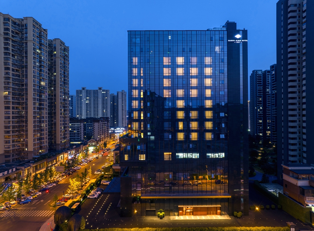 乐山安珀酒店