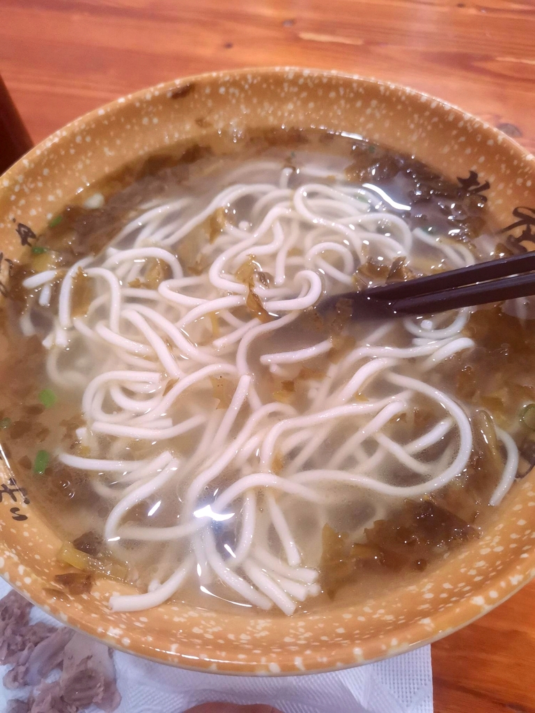 宁波网红老店烧鸭面