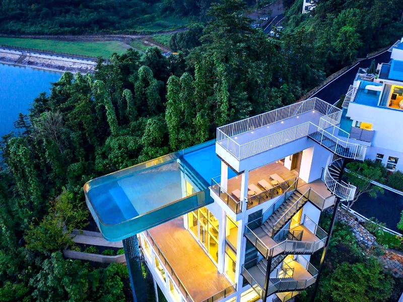 莫干山天空泳池度假村