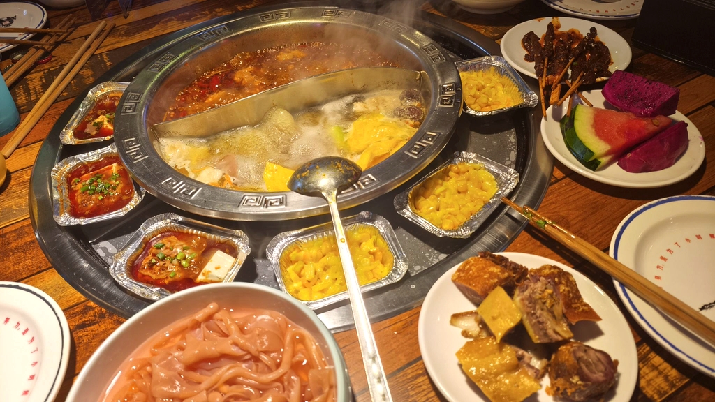 辣1号自助火锅·烤肉河鲜牛排(南街店)