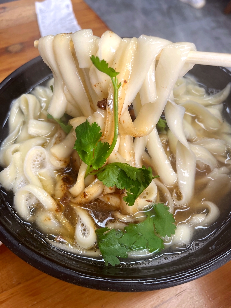 枭林川味刀削面馆