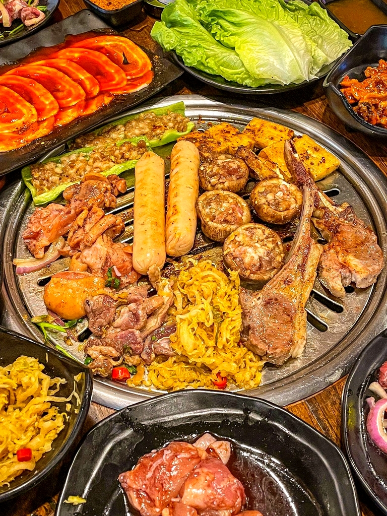 板凳地摊烤肉(宝安店)
