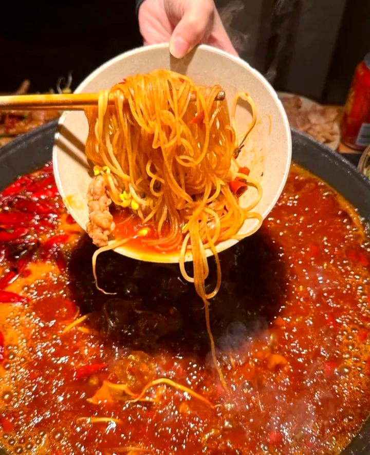 九块九鲜货自助火锅