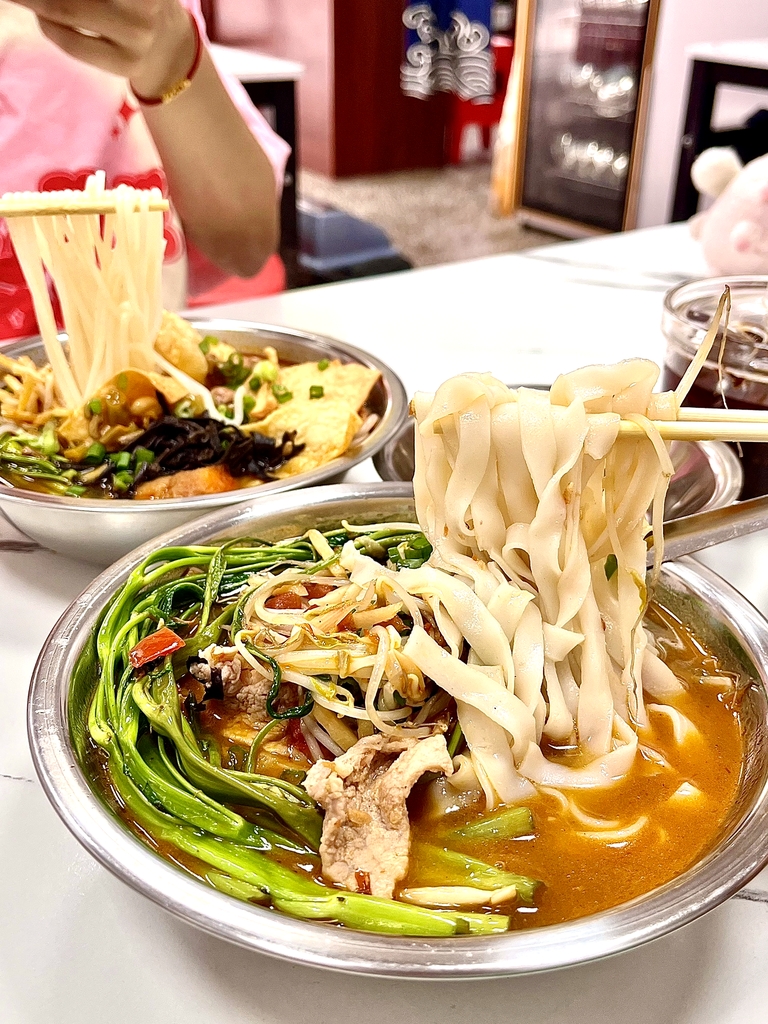 七仔嗦粉(光明店)
