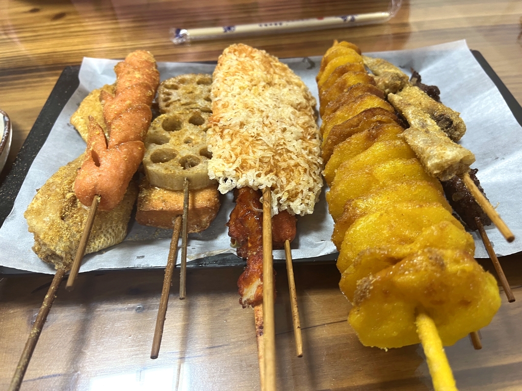 三卡特色炸炸