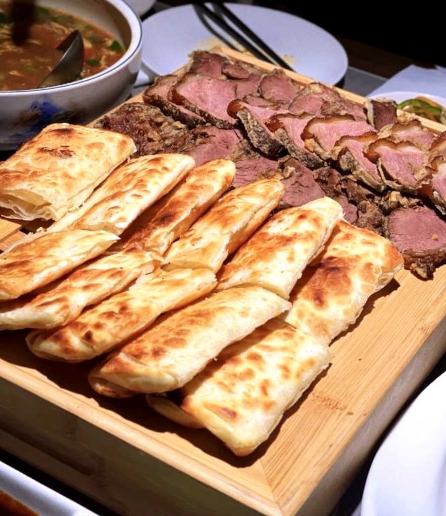 驴肉村生态园酒店(总店)
