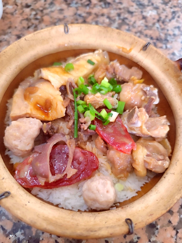 冲记煲仔饭(道滘总店)