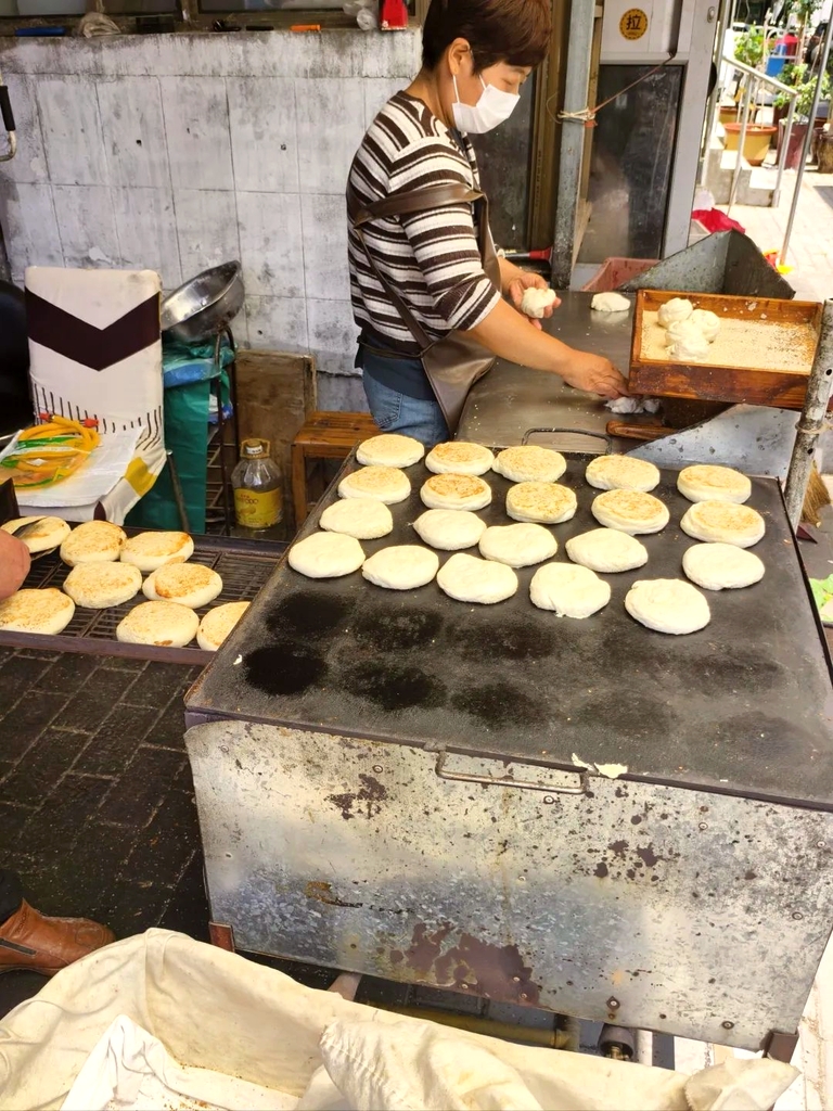 杨家烧饼夹牛肉羊肉汤