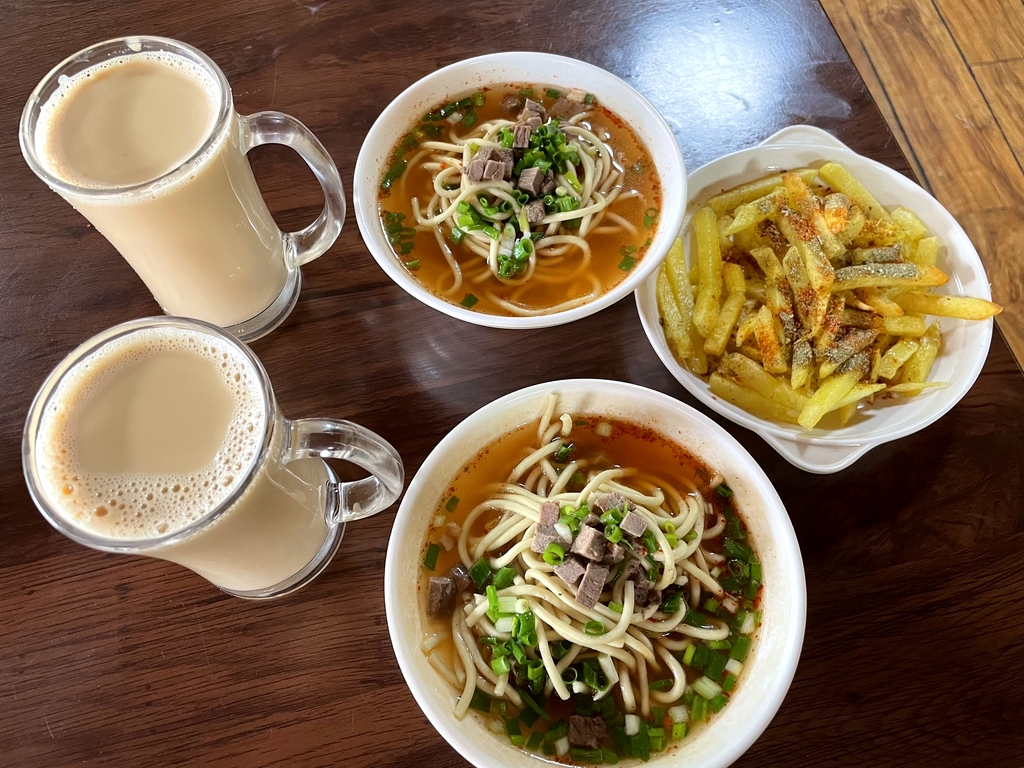 餐色藏餐馆