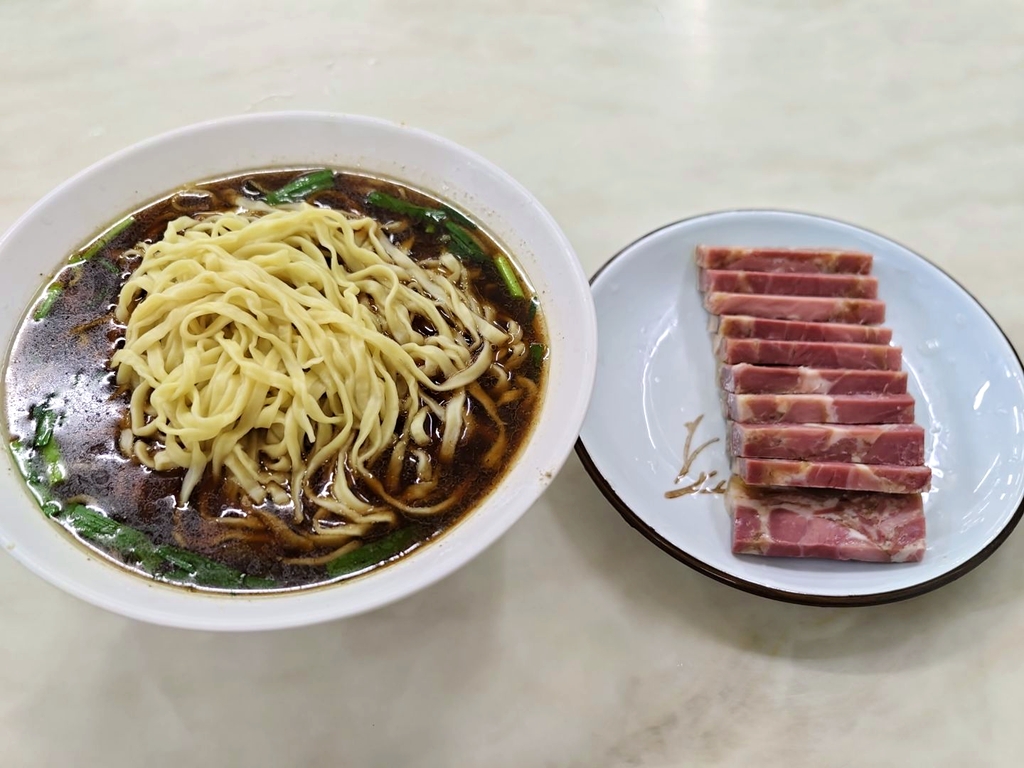 阿亮锅盖面(金山水岸店)