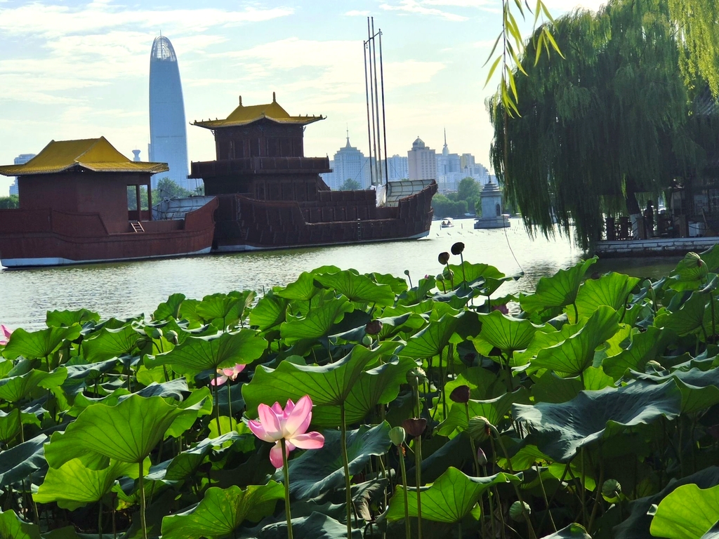 大明湖景区