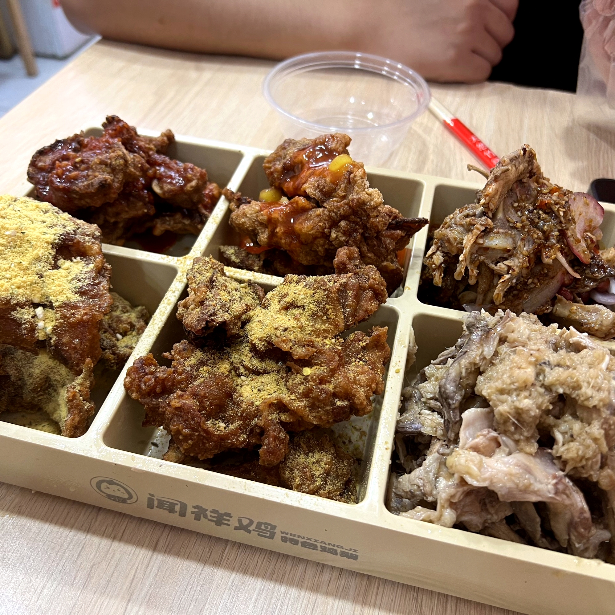 闻祥鸡特色鸡架