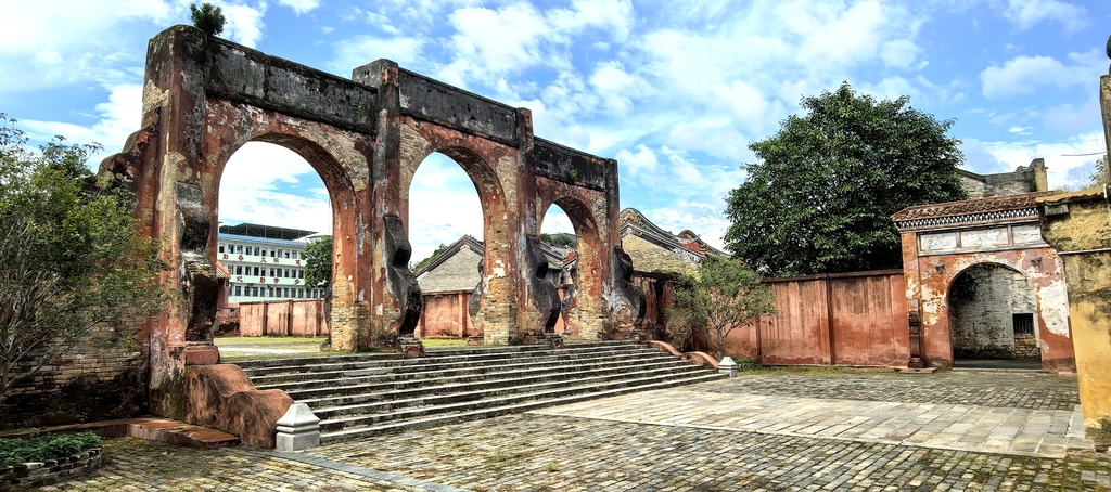 信宜窦州古城景区
