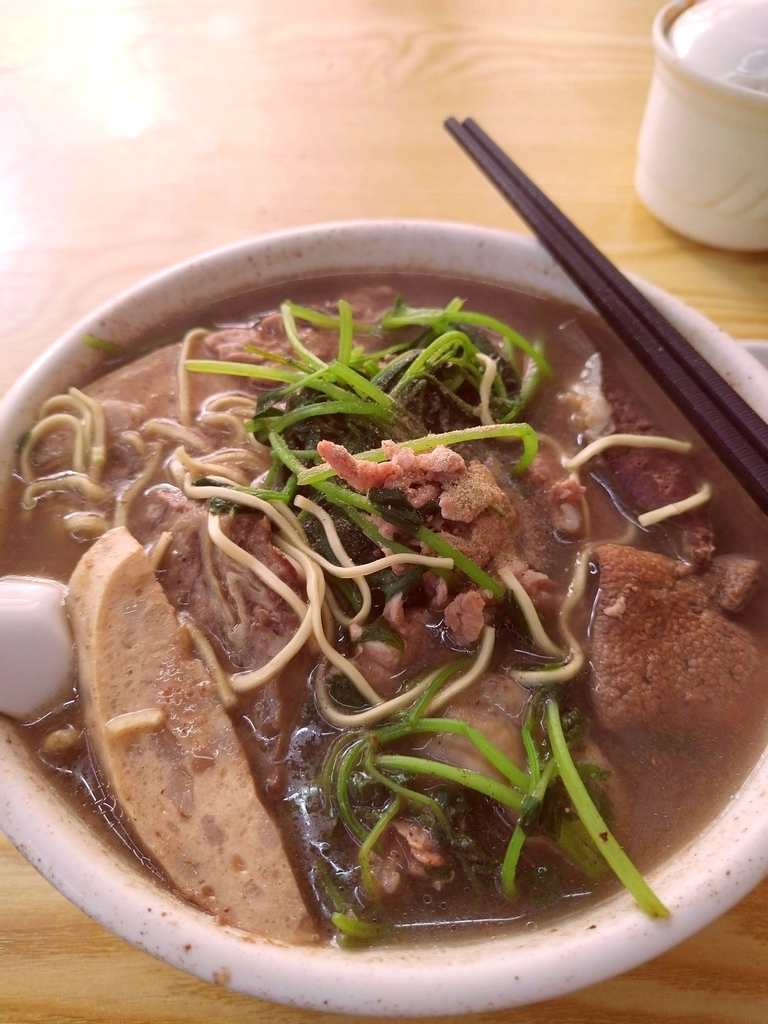 老四猪血汤