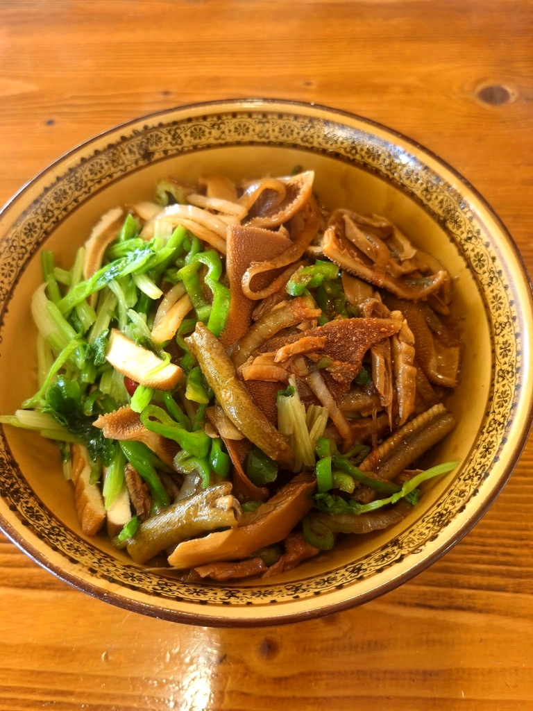 青山面馆(金泉花园店)