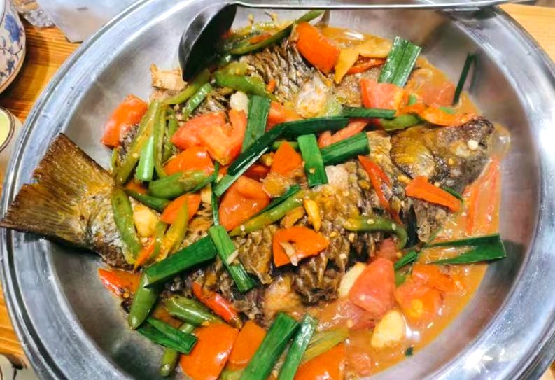 阳朔小渔村.土菜馆(十里画廊戏楼店)
