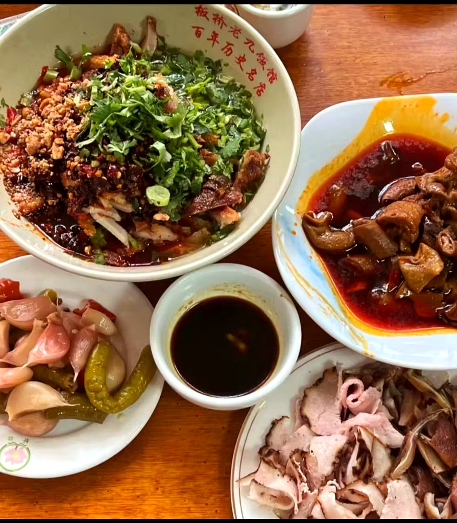 板桥老九饭馆(永昌美食文化城店)