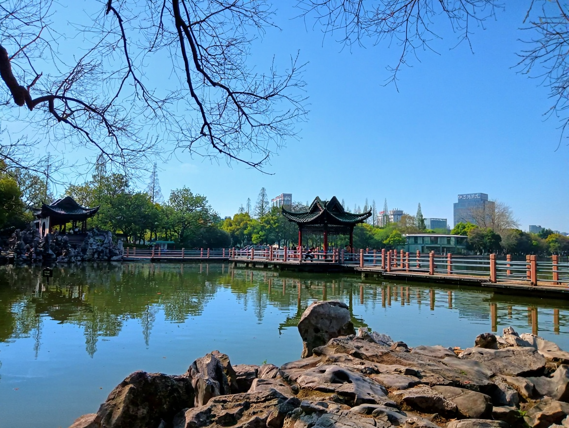 鸠兹风景区
