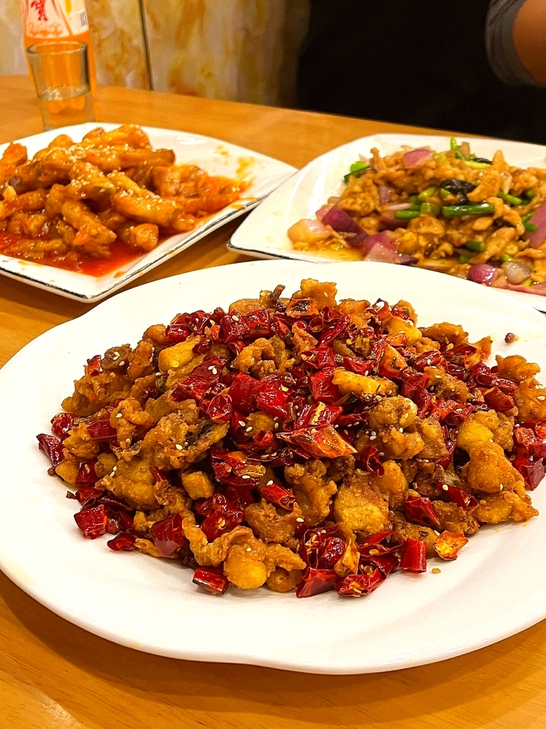 品味园川菜(曙光路店)