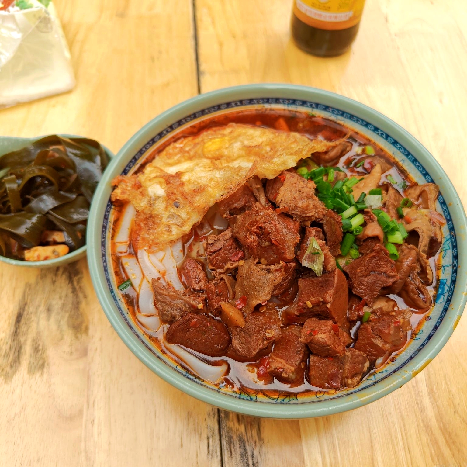 湖南特色牛肉米粉